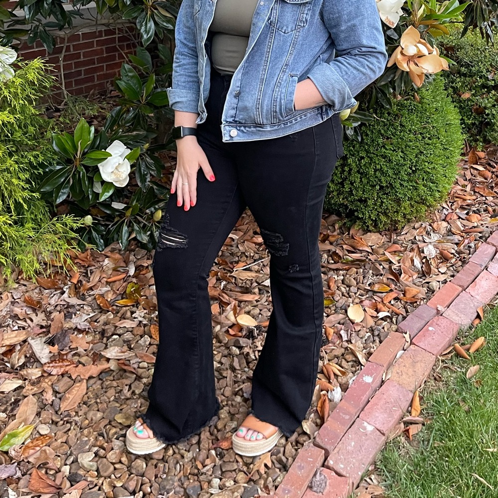 Kancan Signature KURVY Ultra High Rise Flare Ripped Black Jeans